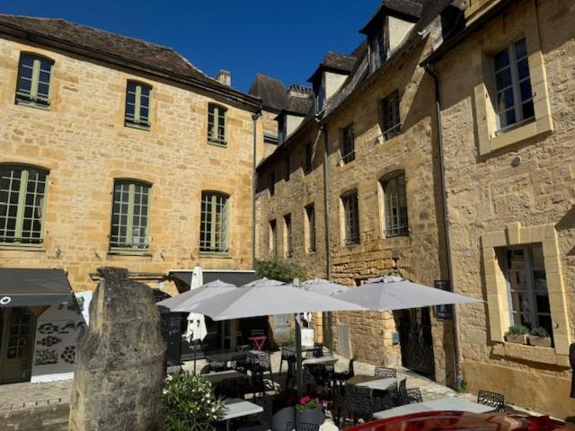 Le Studio Duo Cite Medieval Sarlat מראה חיצוני תמונה